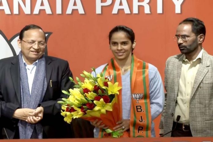saina nehwal joins BJP