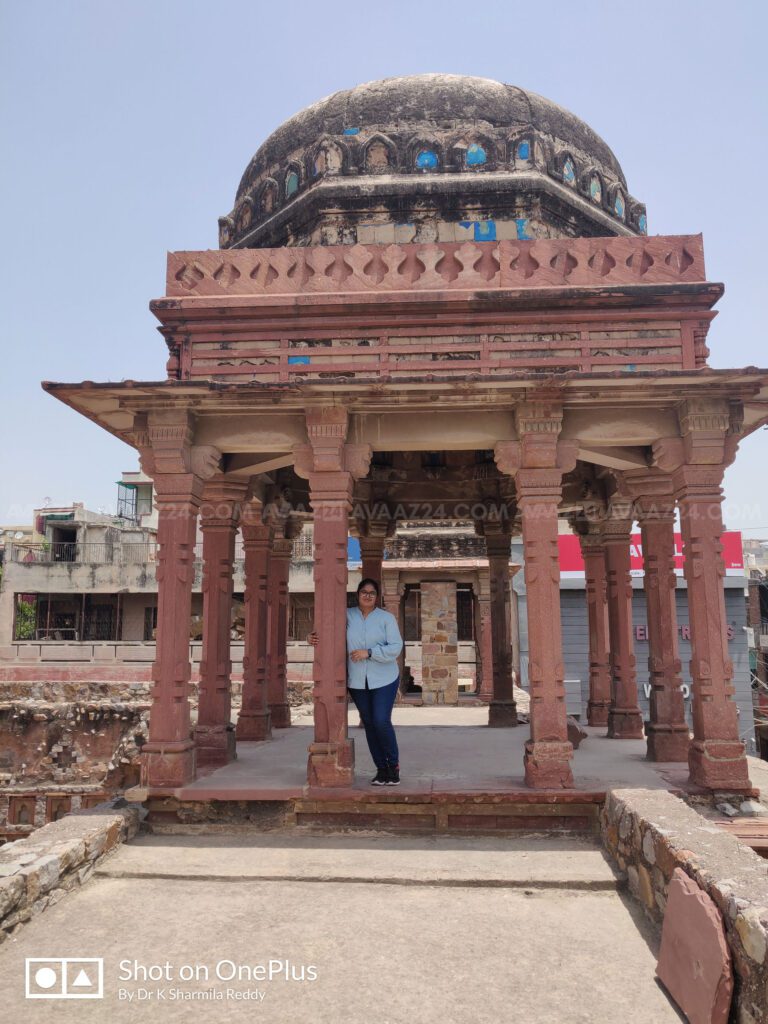 Author Dr K Sharmila Reddy on a12 pillared Sqaure Chatri at Jahaz Mahal
