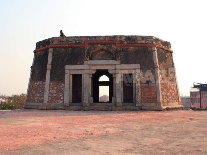 Existing room at Hazar Sathun