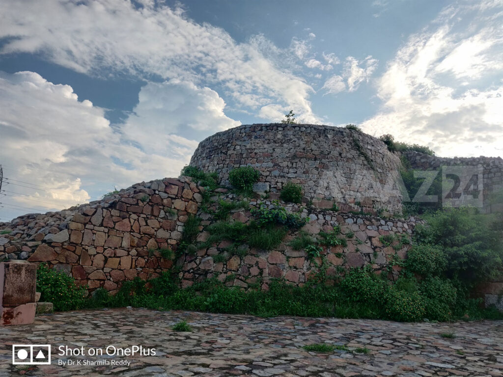 Huge rocky bastions of Adilabad Fort are similar to the Tughlaqabad Fort