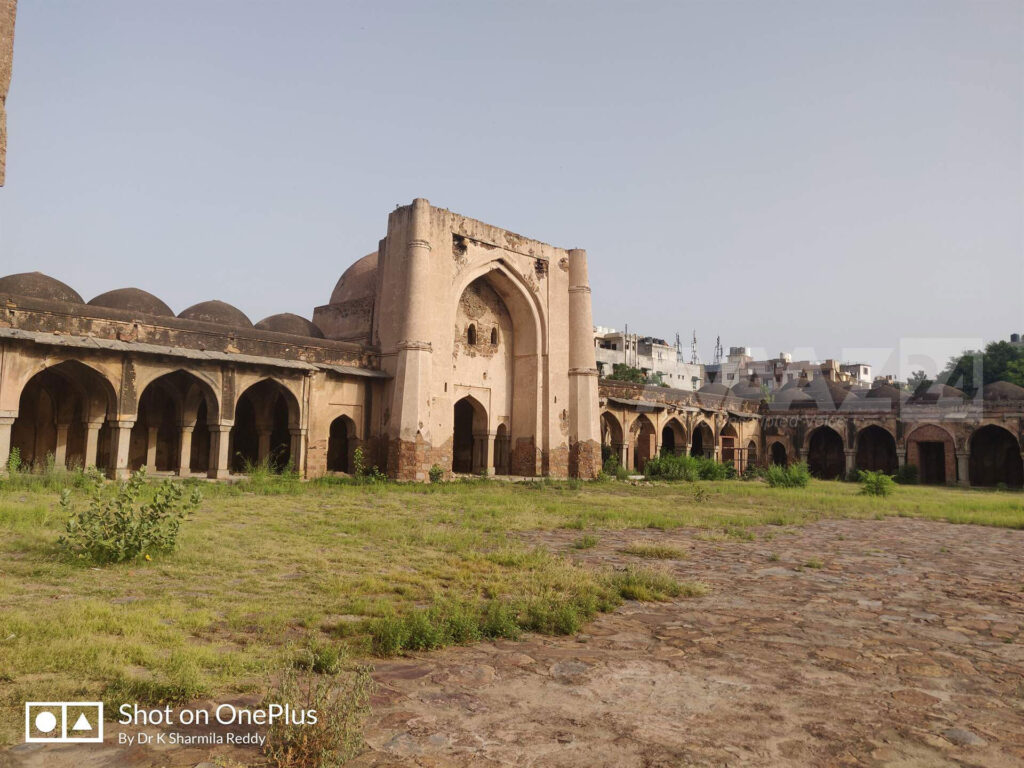 Begumpur Mosque