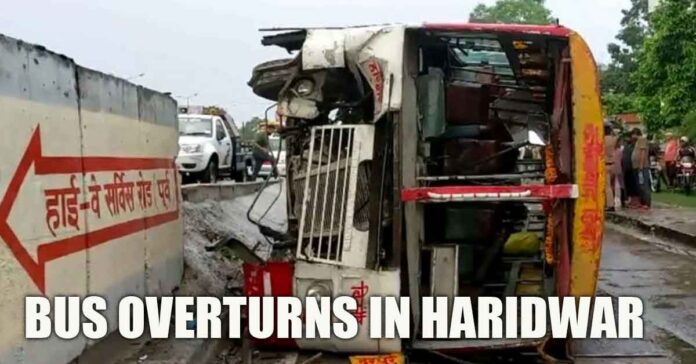 bus-overturns-in-haridwar