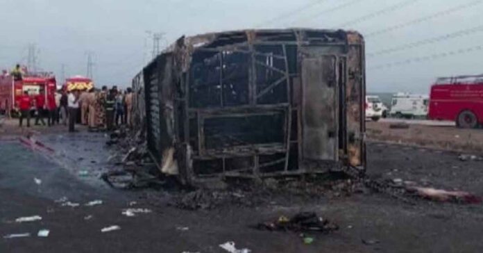 maharashtra-bus-accident-catches-fire